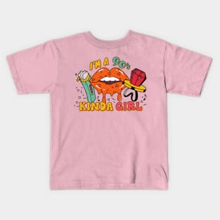 I am a 90's kinda girl. Kids T-Shirt